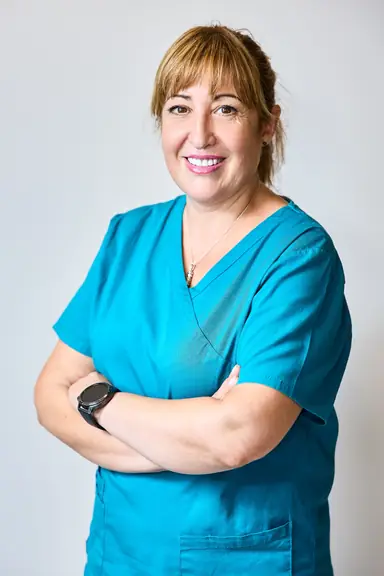 Maitane Torres Rojo · Endodontzian espezializatutako odontologoa · Hortzagin Klinika, Orio